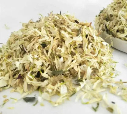 100% Natural Dried Flowers White Chrysanthemum Petals - Biodegradable dry flower for decoration.